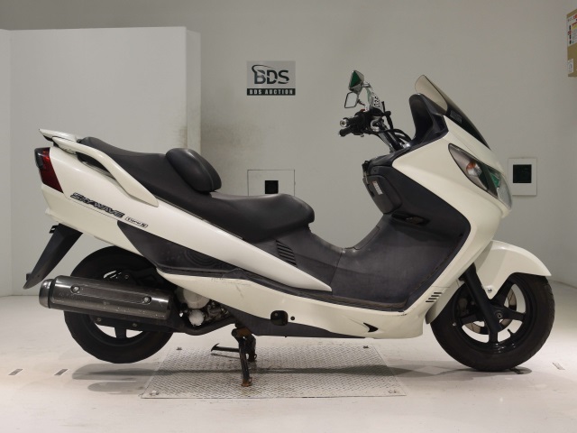 Suzuki SKYWAVE 250S