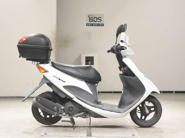 Suzuki ADDRESS V50