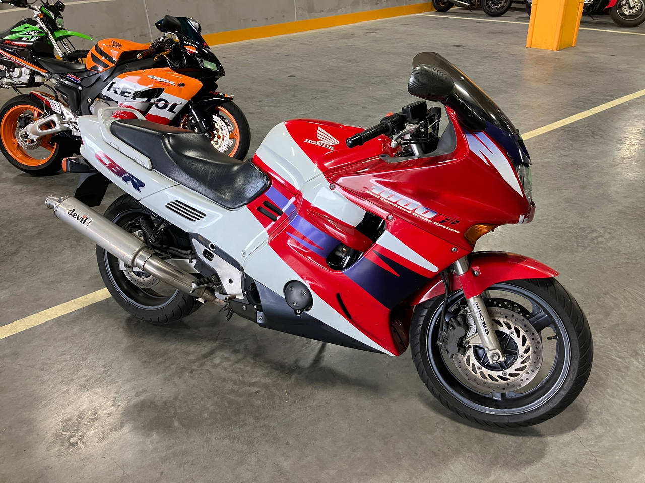 Honda CBR1000F 1995