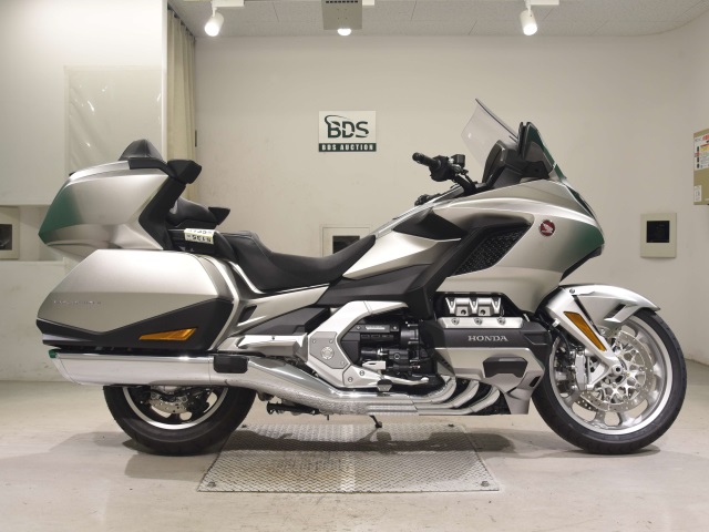 Honda GL1800 TOUR D 2024