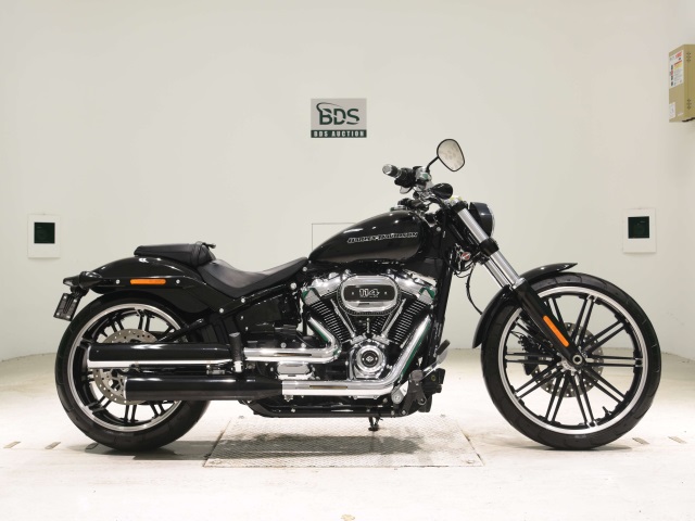 HD BREAKOUT FXBRS1870 2020