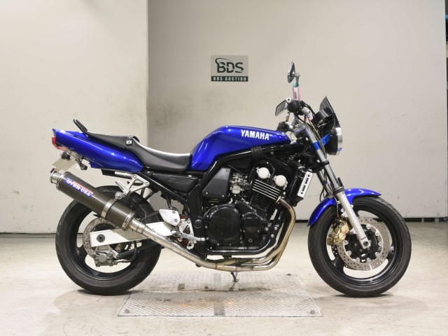 Yamaha FZ400 1998