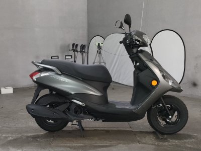 Yamaha AXIS Z 2022