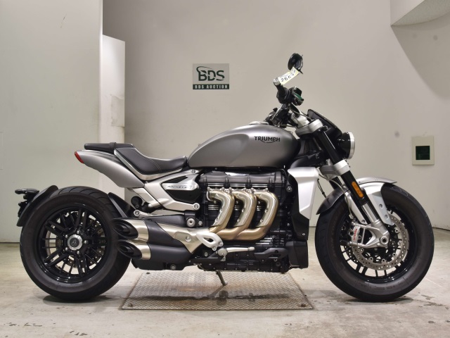 Triumph ROCKET III R 2023