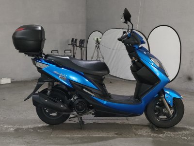 Suzuki SWISH
