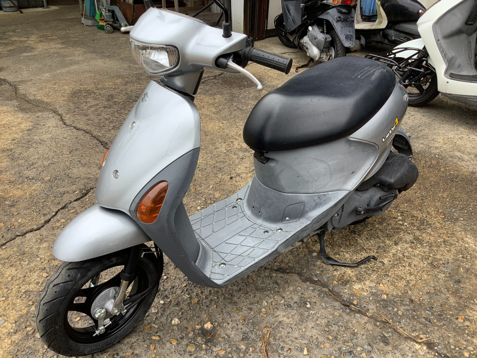 Suzuki LETS4
