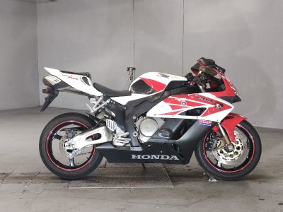 Honda CBR1000RR 2005