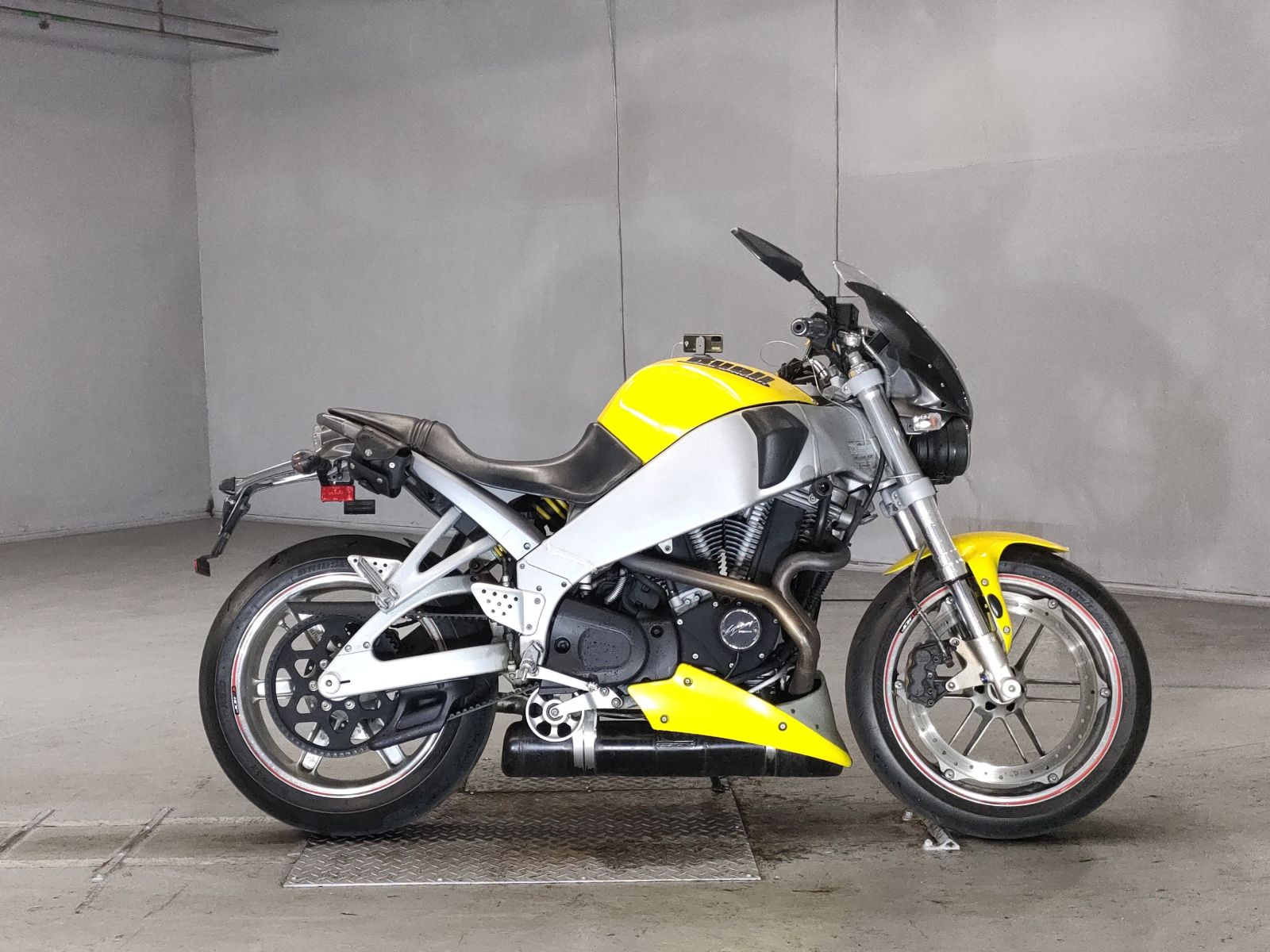 Buell XB9SX LIGHTNING 2004