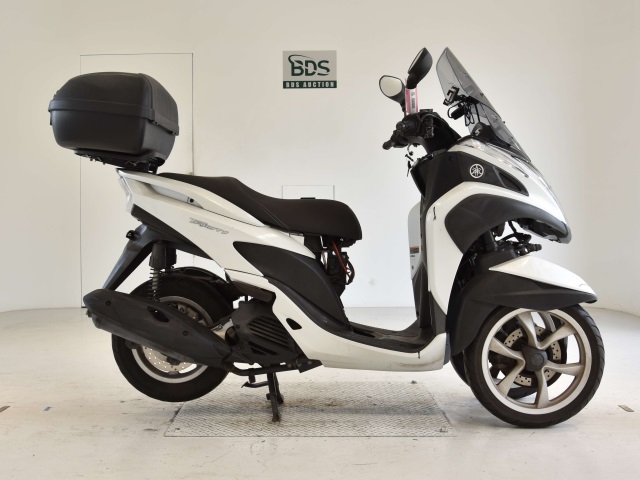 Yamaha TRICITY MW125 2015