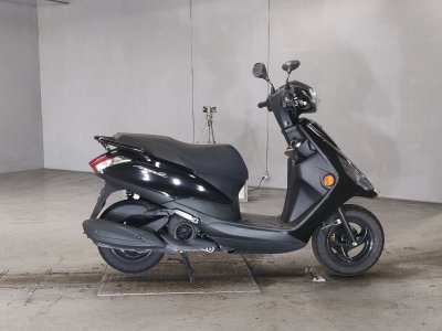Yamaha AXIS Z 2022