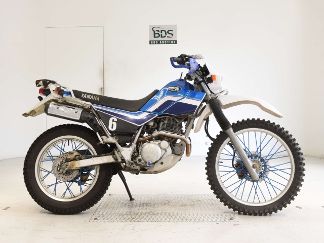 Yamaha SEROW XT225 2003
