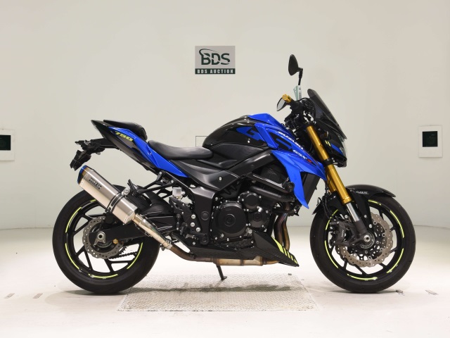 Suzuki GSX-S750 2022