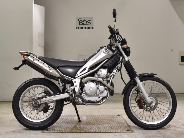 Yamaha TRICKER 2008