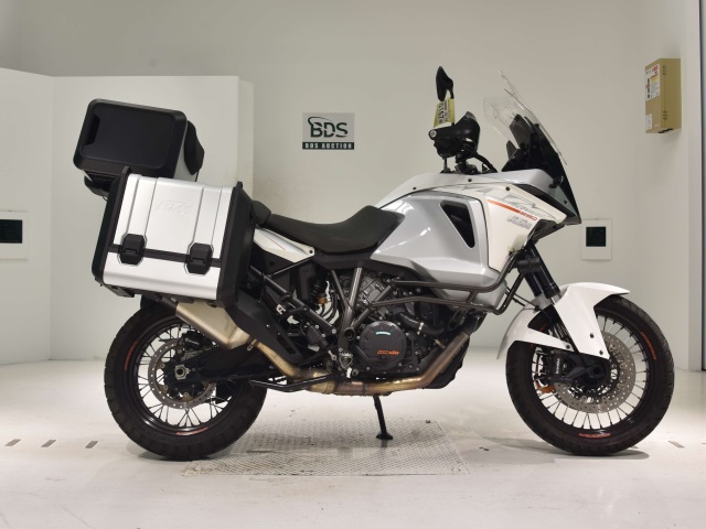 KTM 1290 SUPER ADVENTURE R 2015