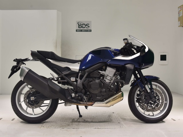 Honda HAWK11 2022