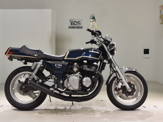 Kawasaki ZEPHYR750 2006