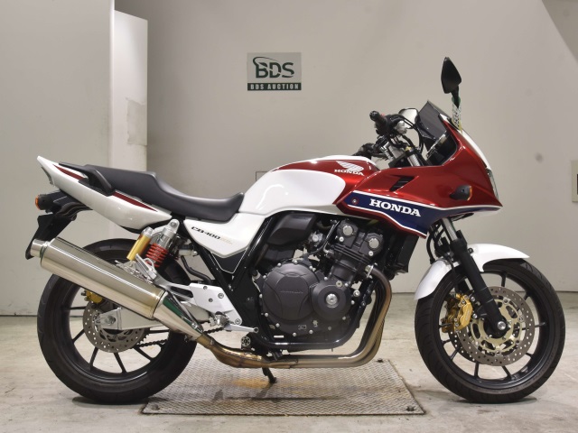 Honda CB400SF BOLDOR 2015