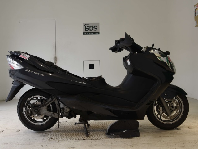 Suzuki SKYWAVE 250