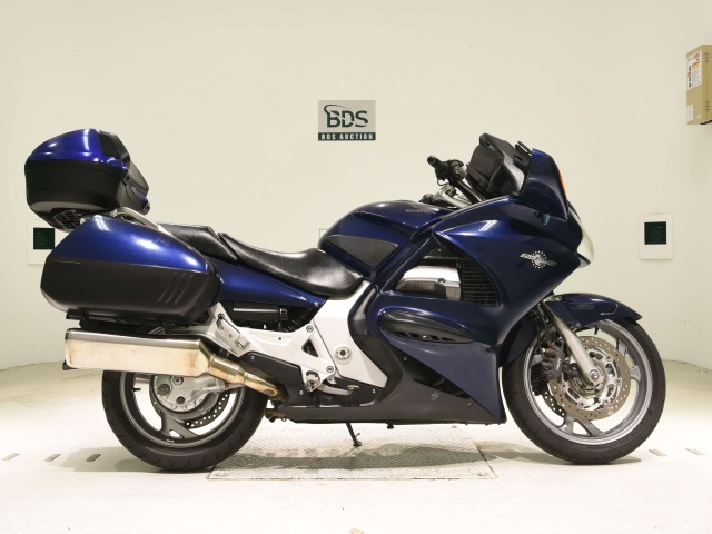 Honda ST1300 PAN EUROPEAN 2005