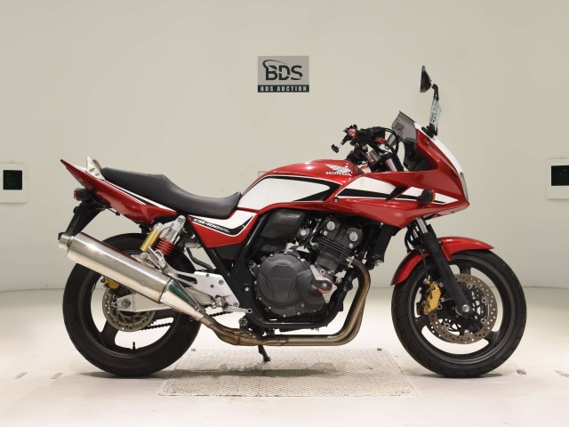 Honda CB400SFV 2011