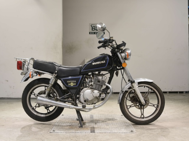 Suzuki GN125H 2013