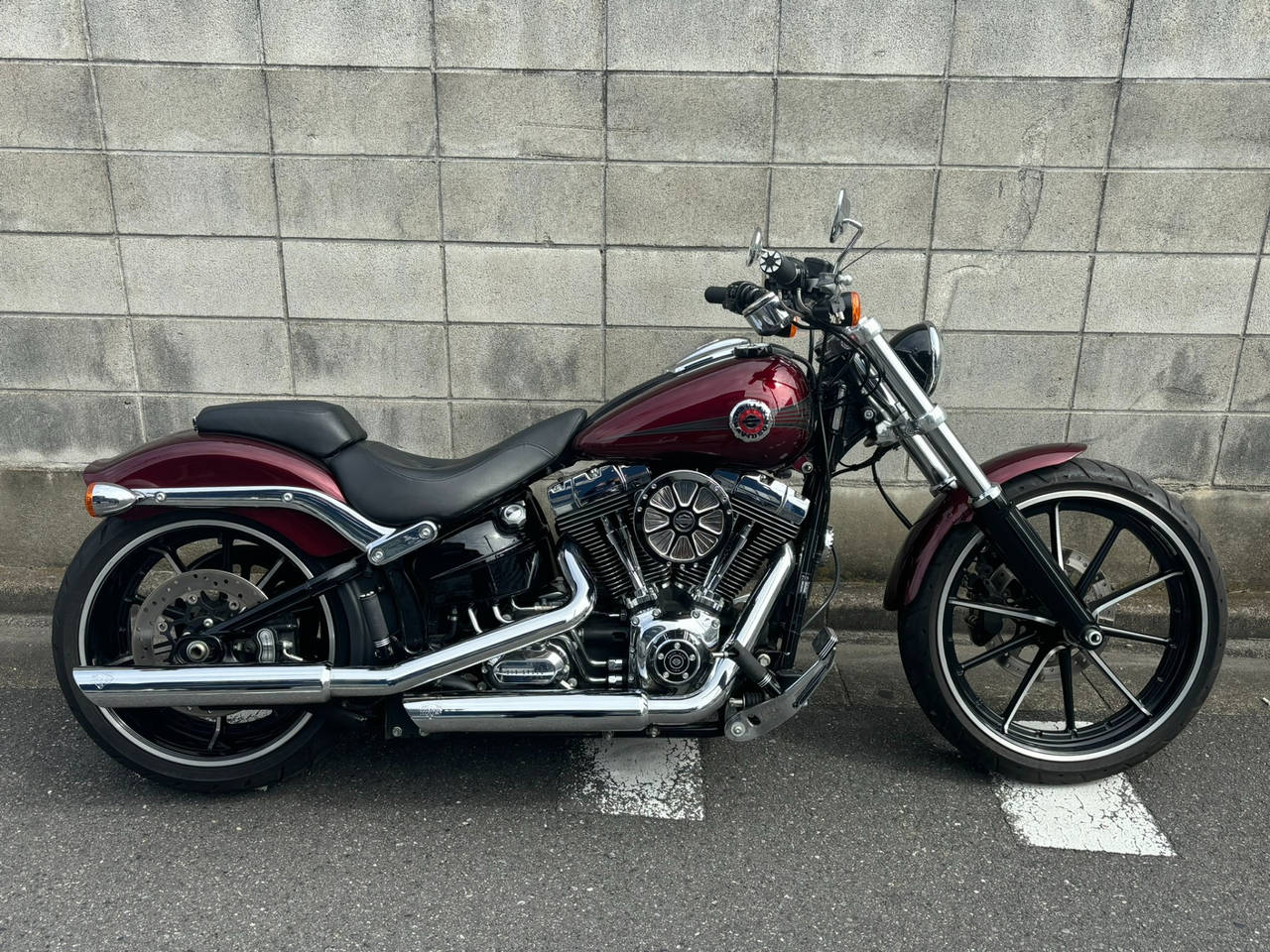 HD BREAKOUT FXSB 2014
