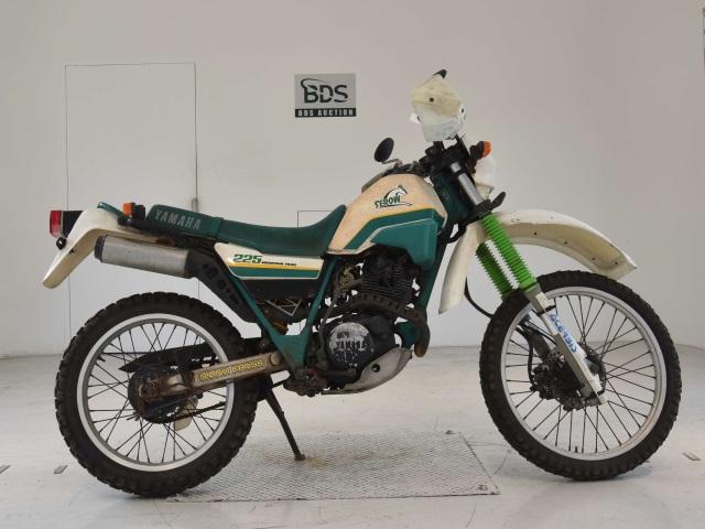 Yamaha SEROW XT225 1987