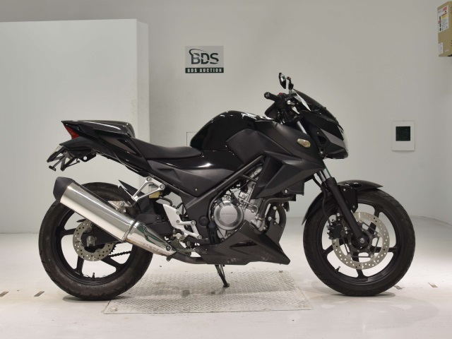 Honda CB250F 2015