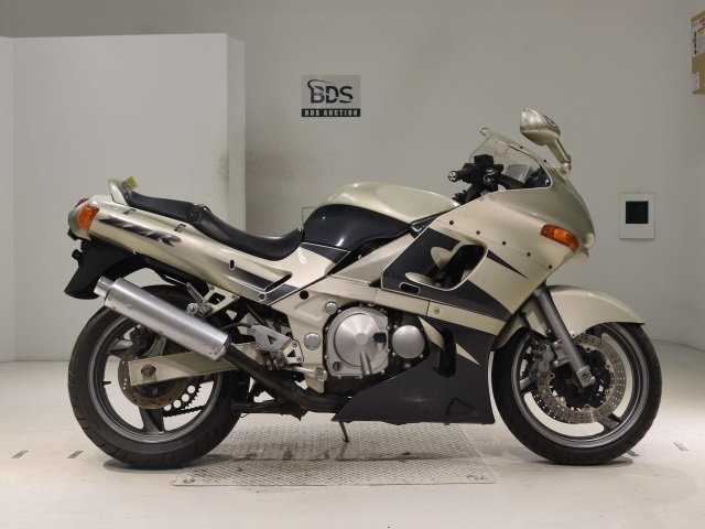 Kawasaki ZZ-R400 1998