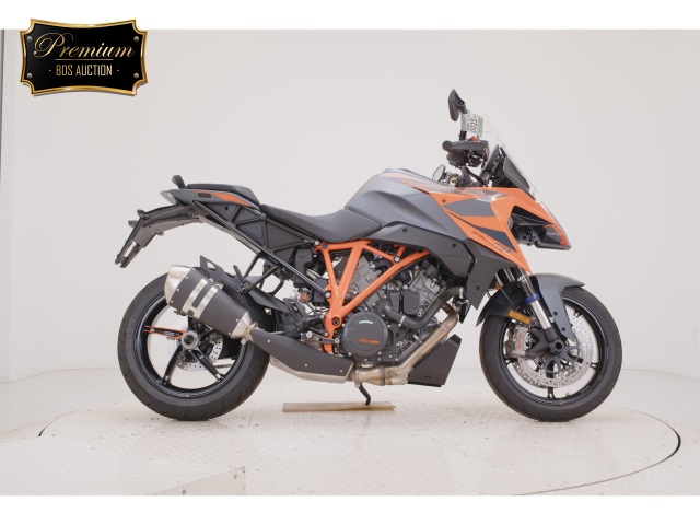 KTM 1290 SUPERDUKE GT 2025