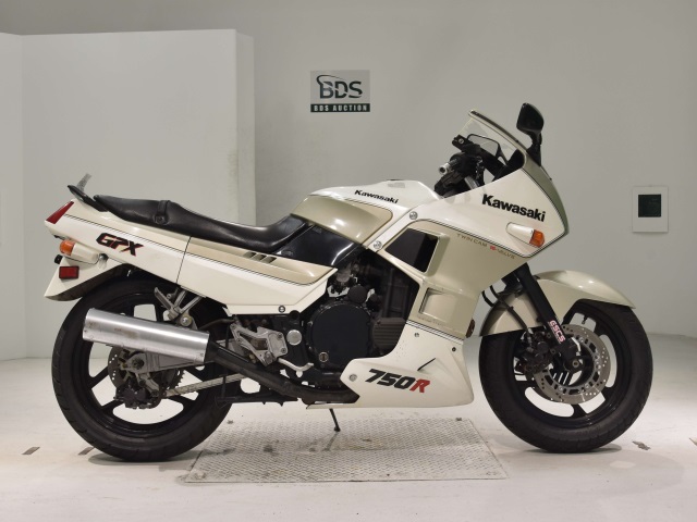 Kawasaki GPX750R 1987