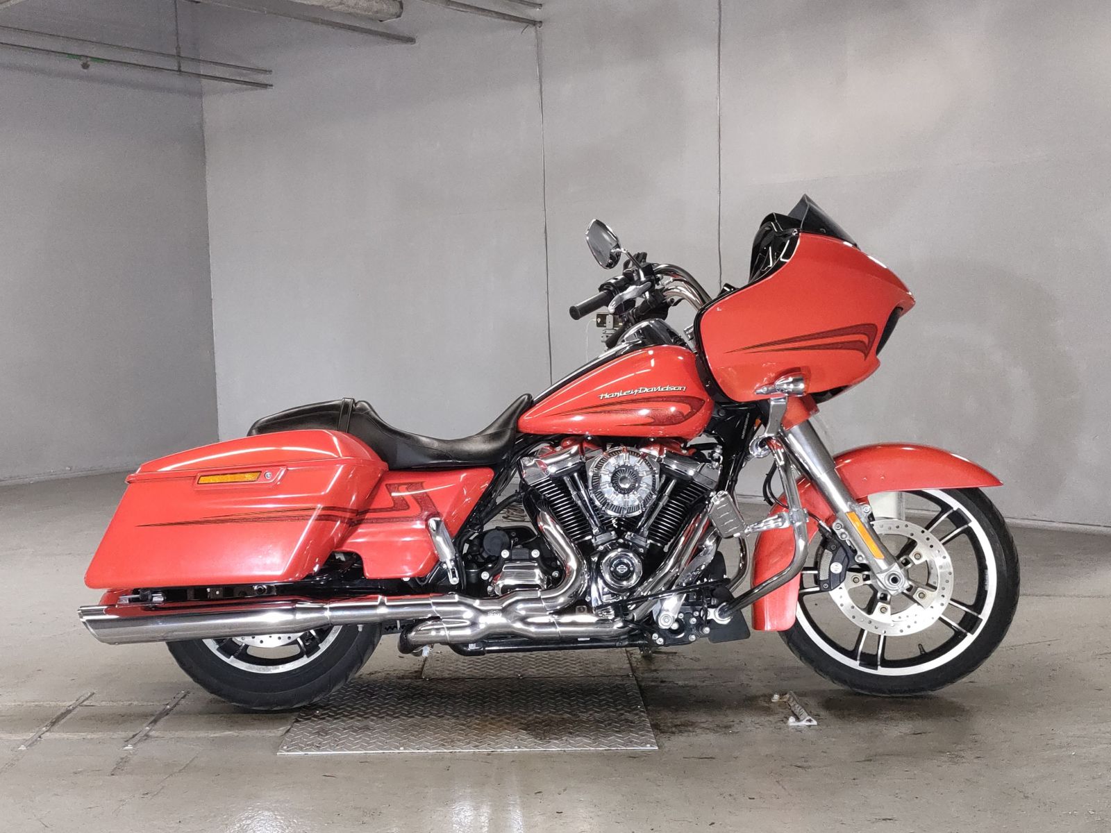 HD ROAD GLIDE FLTRXS1750 2017