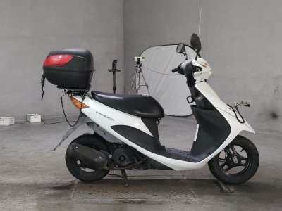Suzuki ADDRESS V50