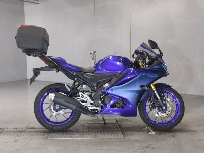 Yamaha YZF-R15 2022