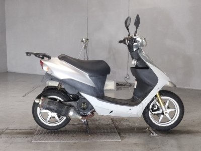 Suzuki SEPIA ZZ