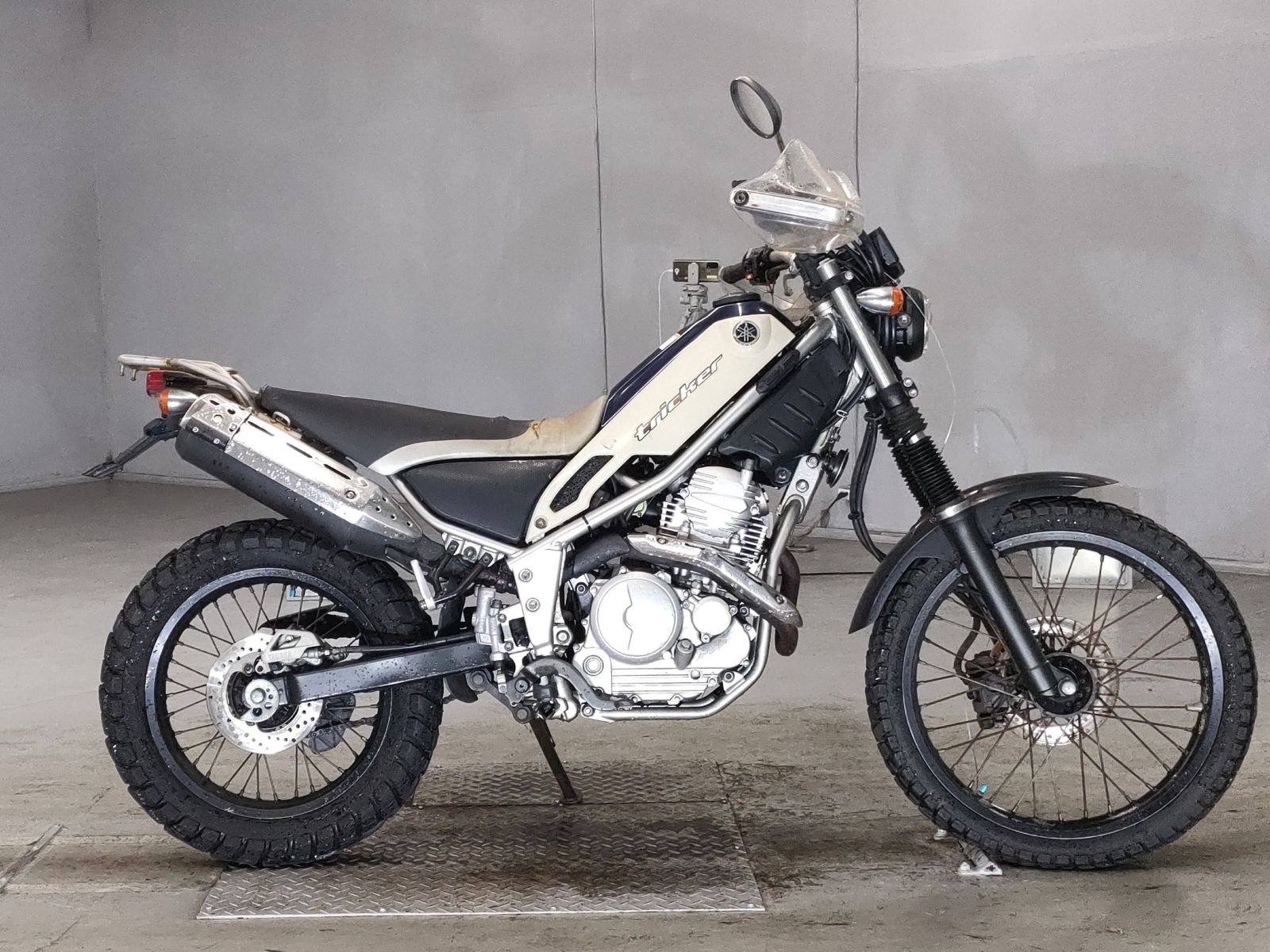 Yamaha TRICKER 2004