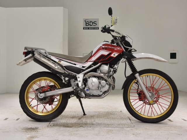 Yamaha SEROW XT250 2008