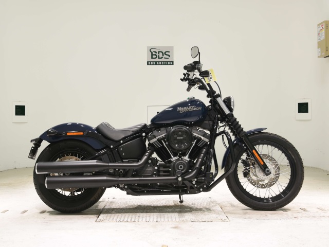 HD STREETBOB FXBB1750 2019