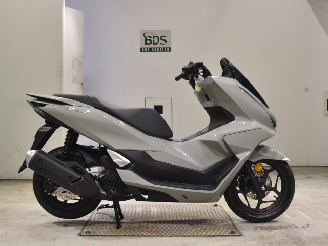 Honda PCX125 2025