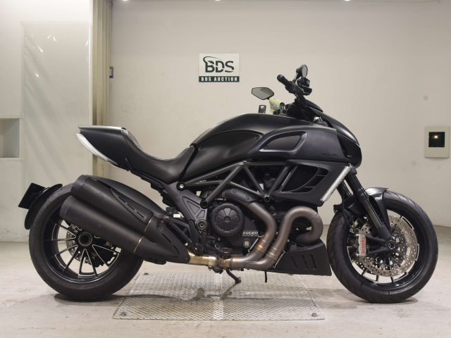 Ducati DIAVEL 2014