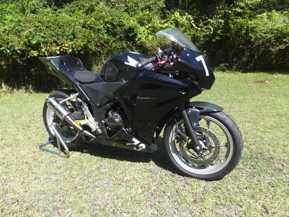 Honda CBR250R