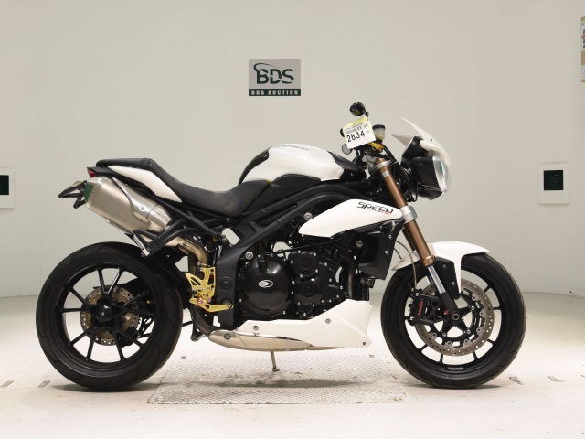 Triumph SPEED TRIPLE 2012