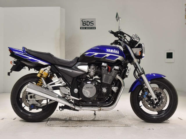 Yamaha XJR1300 2000