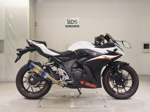 Suzuki GSX250RA 2022
