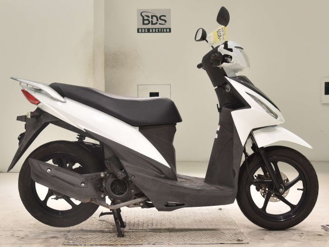 Suzuki ADDRESS V110