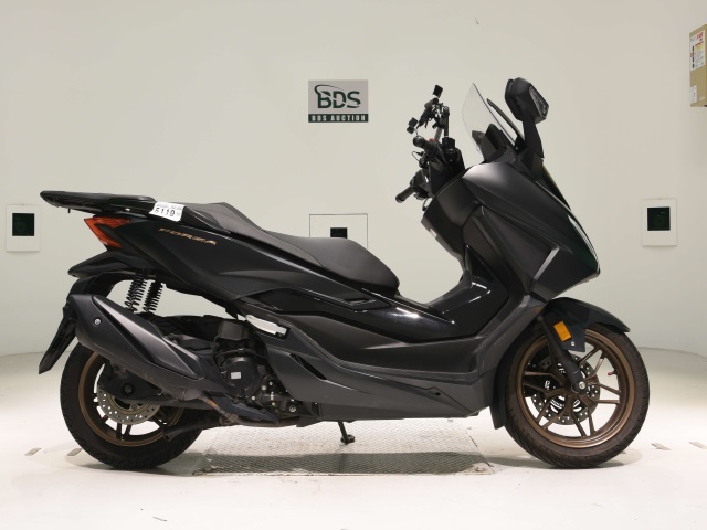 Honda FORZA-6 2023