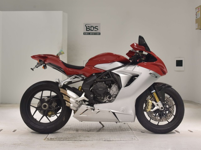 MV Agusta F3 2014