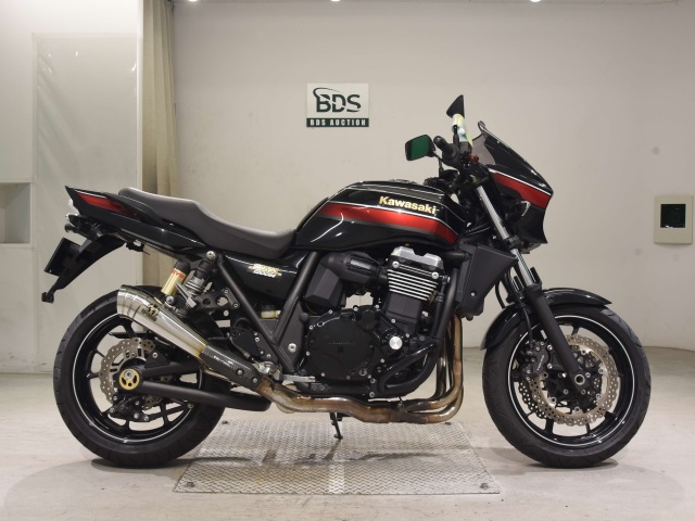 Kawasaki ZRX1200 DAEG 2015