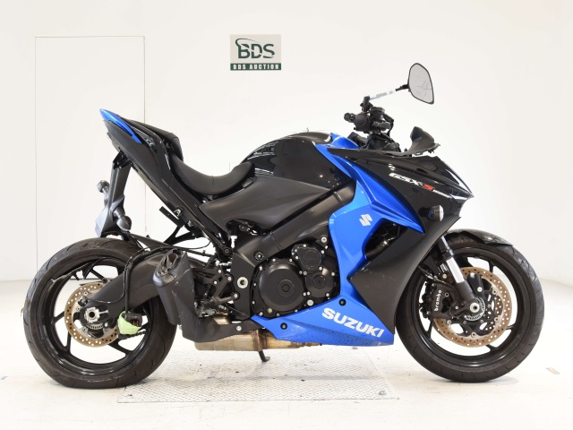 Suzuki GSX-S1000F 2021