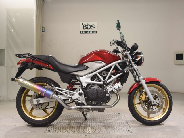 Honda VTR250 2011